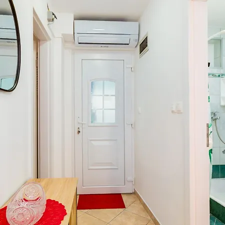 Appartement Vida A2 In The Old Part Of