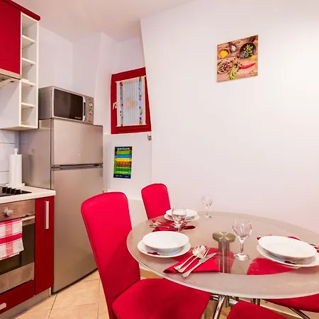Apartment Vida A2 In The Old Part Of