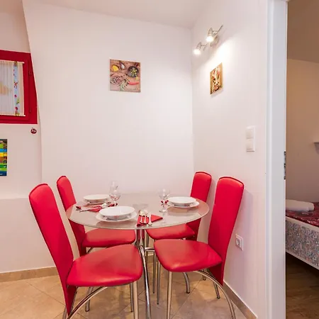 Vida A2 In The Old Part Of Apartment
