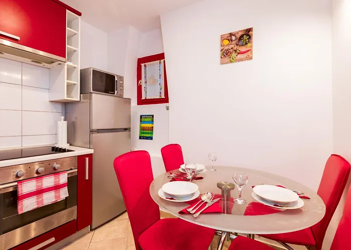 Apartment Vida A2 In The Old Part Of