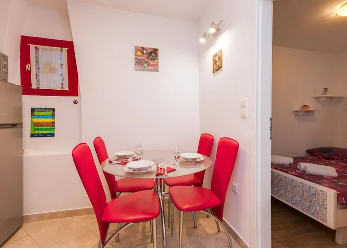 Vida A2 In The Old Part Of Apartment